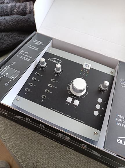 Audient iD22 USB lydkort / audio interface