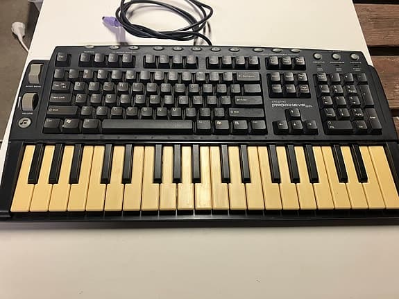 Creative Prodikeys DM kombi tastatur og MIDI-keyboard
