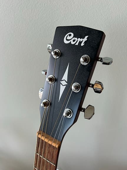 Cort Acoustic Guitar - Standard AD810