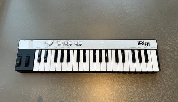 IK Multimedia iRig Keys USB MIDI-keyboard