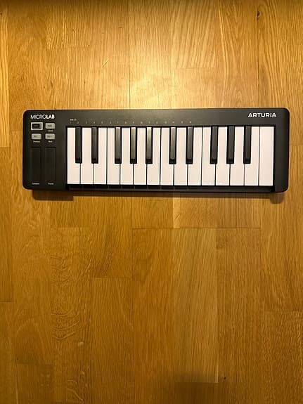 Arturia Microlab MIDI-keyboard 25 tangenter selges