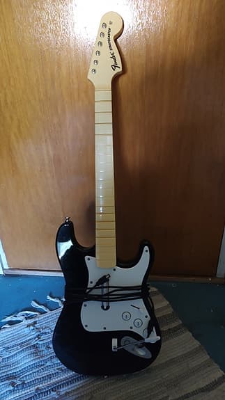 Rock Band Fender Stratocaster gitar til Xbox 360 / PC (Uten USB-overgang)