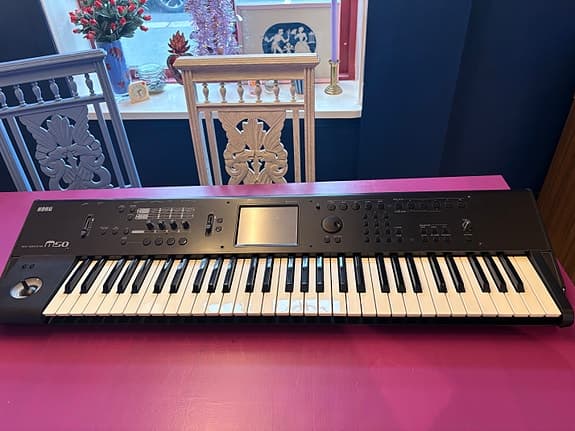 Korg M50 synth