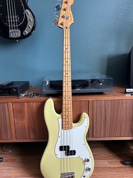 Fender Player II Precision Bass