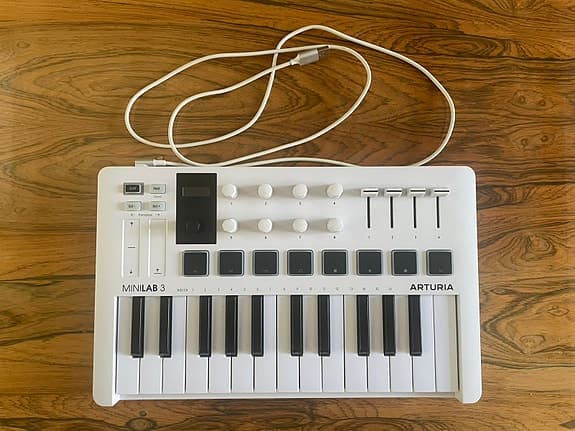 Arturia Minilab 3 MIDI-keyboard