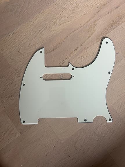 Pickguard til Telecaster elgitar – hvit og svart