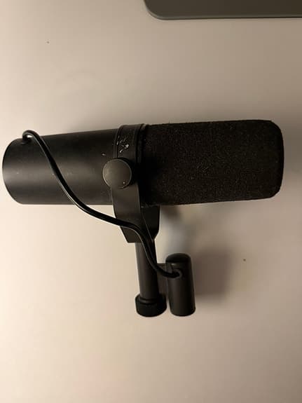 Shure SM7B/ sE Electronics DM1 Dynamite/ Røde Bordstativ