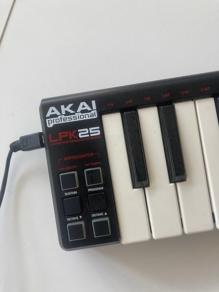 AKAI Professional LPK25 MIDI-keyboard