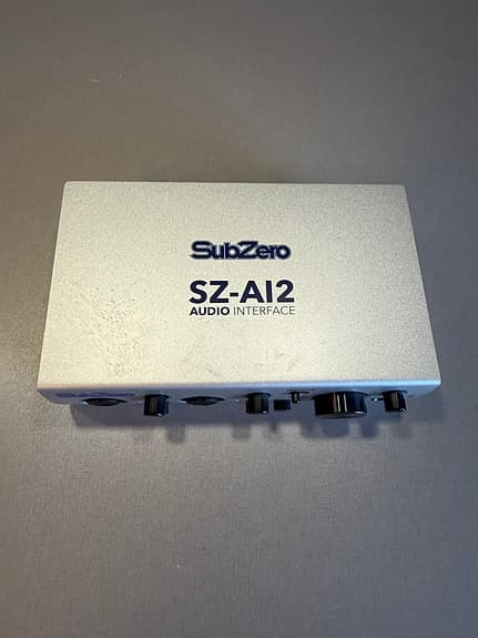 Subzero SZ-AI2 audio interface