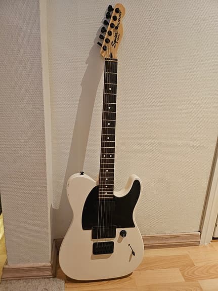 Squier Fender Telecaster elektrisk gitar