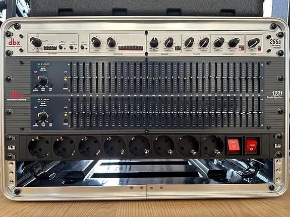 Dbx channel strip og equalizer i Thomann rack