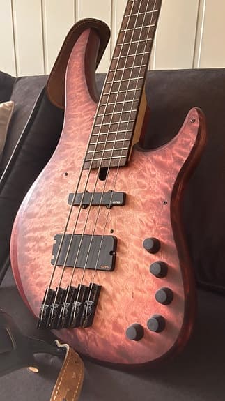 Grosmann Classic 5 multiscale byttes mot jazz bass