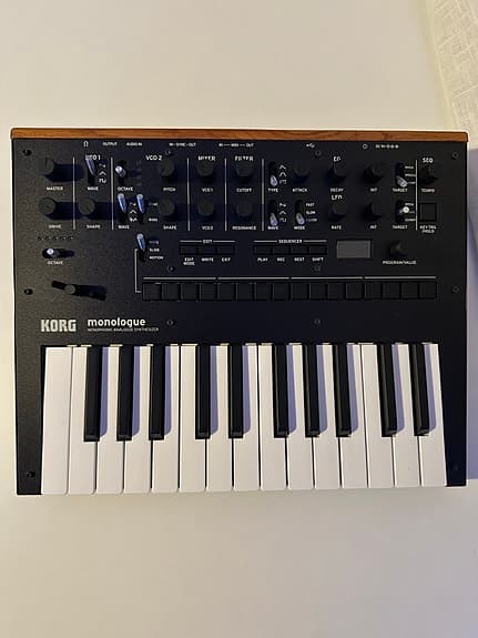 Korg Monologue synthesizer