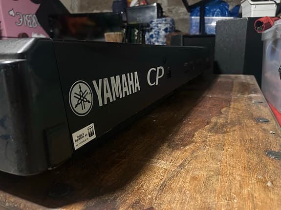 Yamaha CP300 stage piano