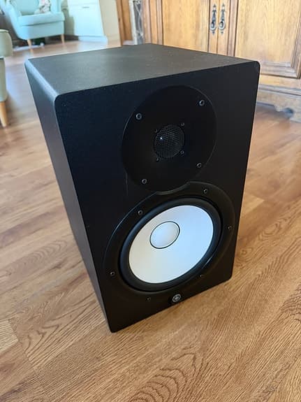 Yamaha HS8 studiomonitor