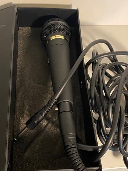 Carol Dynamic Microphone