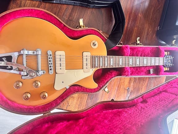 Gibson Les Paul Traditional P-90 Bigsby Goldtop 2014 – Limited Run