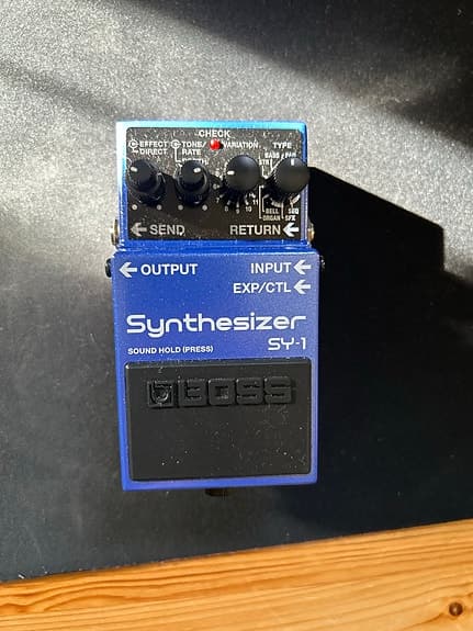Boss SY-1 Synthesizer gitarpedal