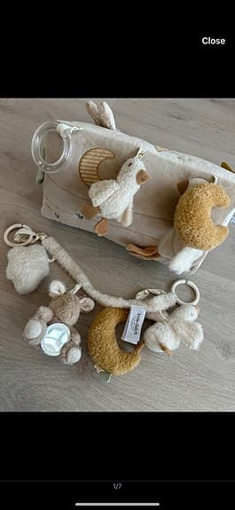 Little Dutch babyleker aktivitetsleke og vognleke i beige