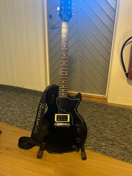 Epiphone Les Paul Junior elektrisk gitar svart