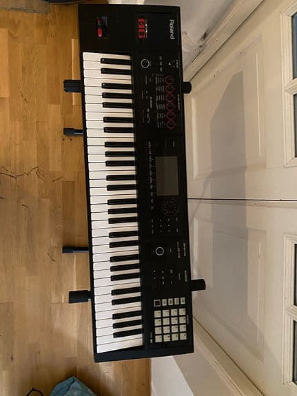 Roland FA 06 music workstation