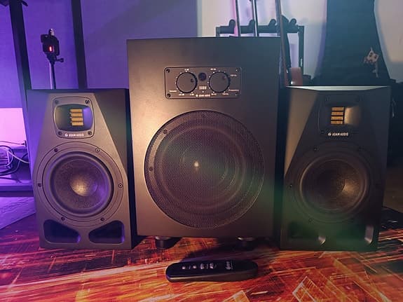 ADAM Audio A7V (Par) + ADAM Sub8