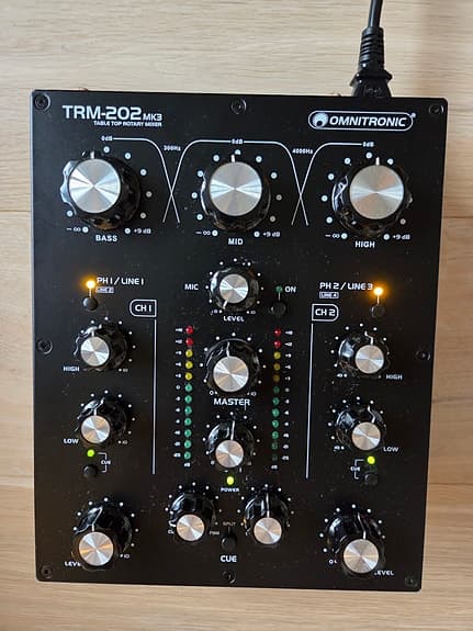 Omnitronic TRM-202MK3 2-kanals Rotary Mikser. DJ mixer