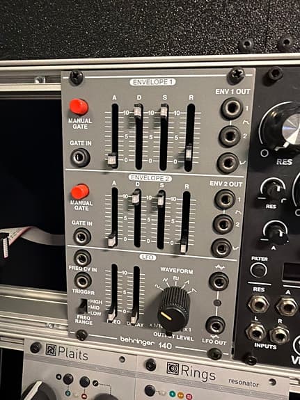 Behringer System 100 140 Dual Envelope/LFO Eurorack-modul