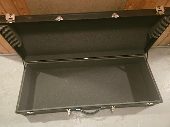 Hardcase for elektrisk piano – 121 cm – perfekt for 88‑tangenter