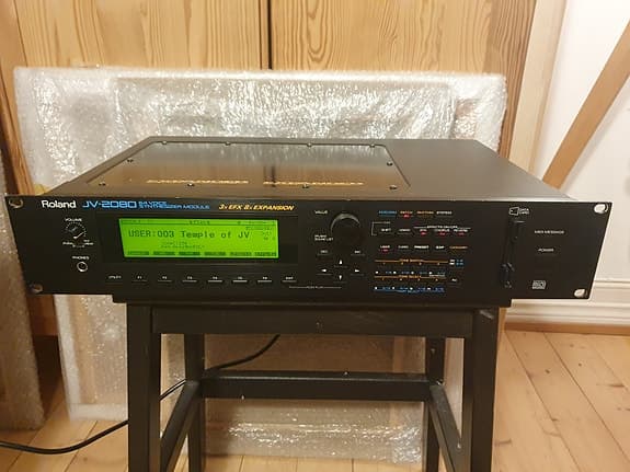Roland JV-2080 Synthesizer modul RESERVERT