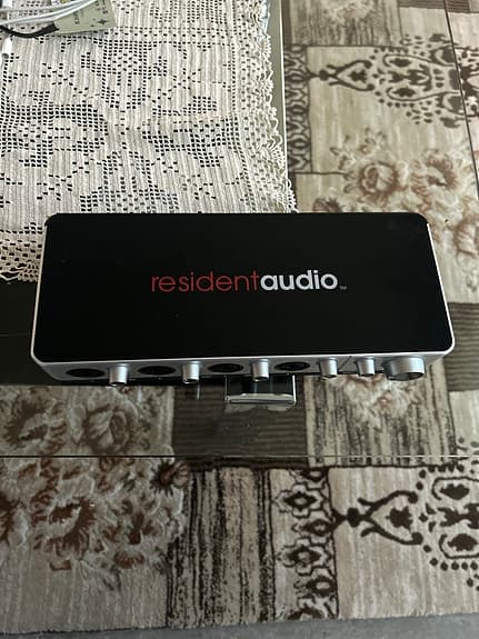 Resident Audio T4 sjeldent lydkort / audio interface USB