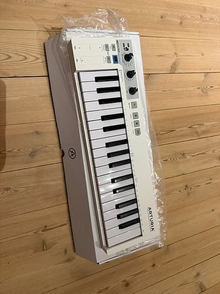 Arturia KeyStep (mk1) – MIDI-keyboard, sequencer og arpeggiator