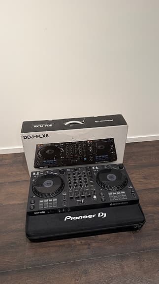 Pioneer DDJ-FLX6 miksebord selges