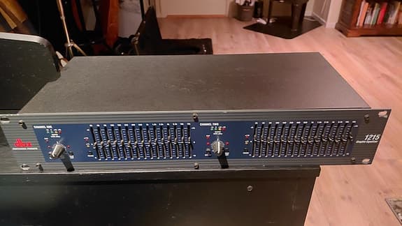 DBX 1215 Graphic Equalizer