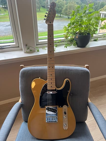 Squier Affinity Telecaster selges rimelig