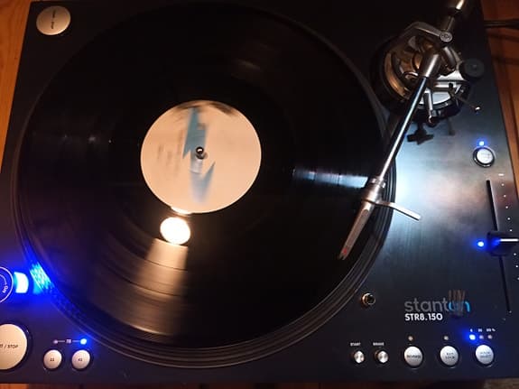 proffesionele dj turntable Stanton str8 150 MK1