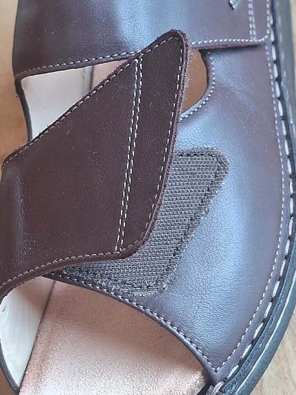 Von Dutch sandaler str 45 brune kunstlær
