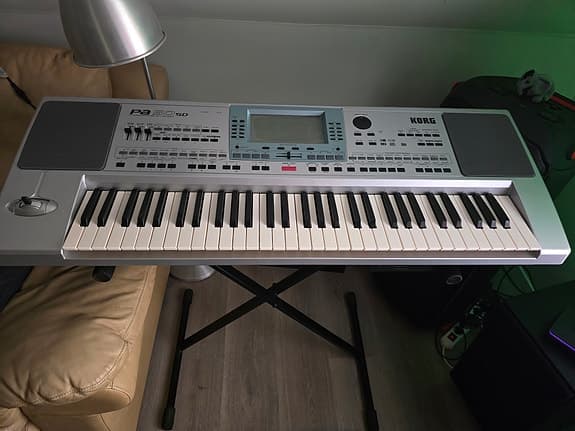 Korg PA50 SD keyboard med stativ