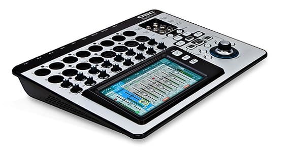 QSC TouchMix-16 digital mikser
