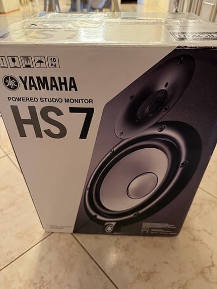 2 stk HS7 Powered Studio Monitor fra Yamaha