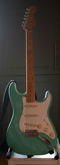 Fender Vintera 50s stratocaster sea foam green