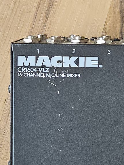 Mackie CR1604-VLZ 16-kanals analog mikser