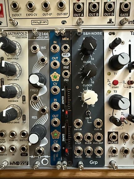 Soft clipping mixer eurorack modul