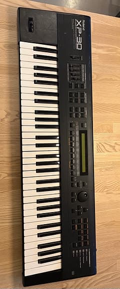 Roland XP-30 synthesizer keyboard