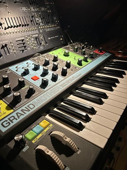 Moog Grandmother
