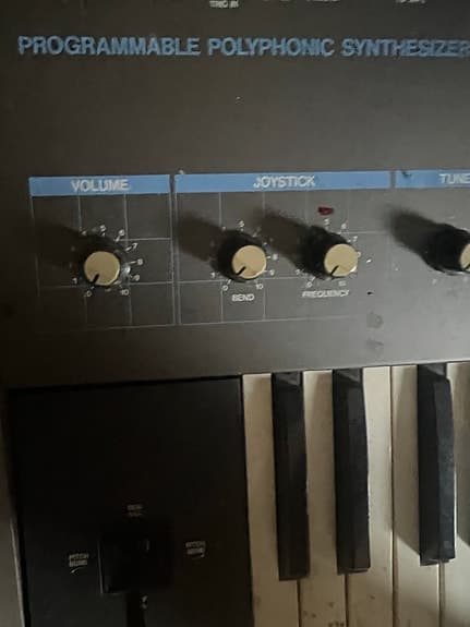 Korg Poly-61 synthesizer keyboard