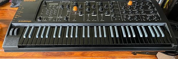 Synthesizer Studiologic Sledge