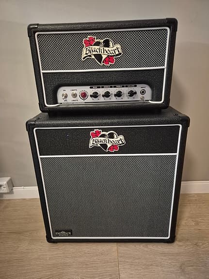 BitMo mod. Blackheart Little Giant Half Stack (BH5H top + BH112 kabinet)