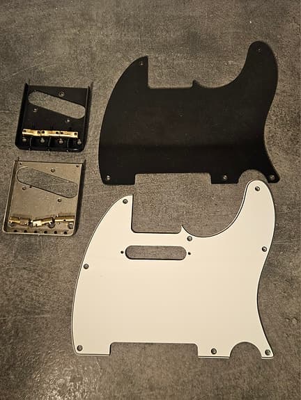 Fender Telecaster 2 stk Wilkinson bridge og 2 stk pickguard