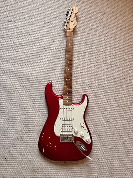 Fender Stratocaster (HSS)